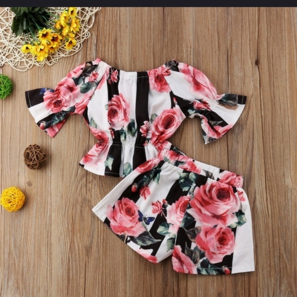 Toddler Tunic Shorts Set - Picture 2 of 8